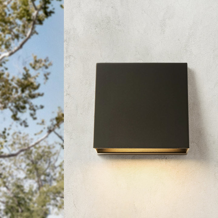 Eavone 1-Light Dimmable LED Modern Geometric Outdoor Wall Sconce (5") My Store