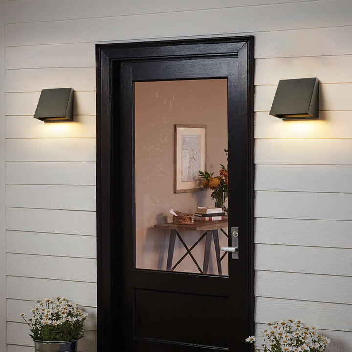 Eavone 1-Light Dimmable LED Modern Geometric Outdoor Wall Sconce (5") My Store